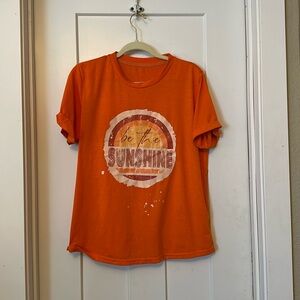 BE THE SUNSHINE T-Shirt *BRAND NEW*